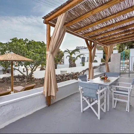 The Beautiful * Πλάκα Μήλου